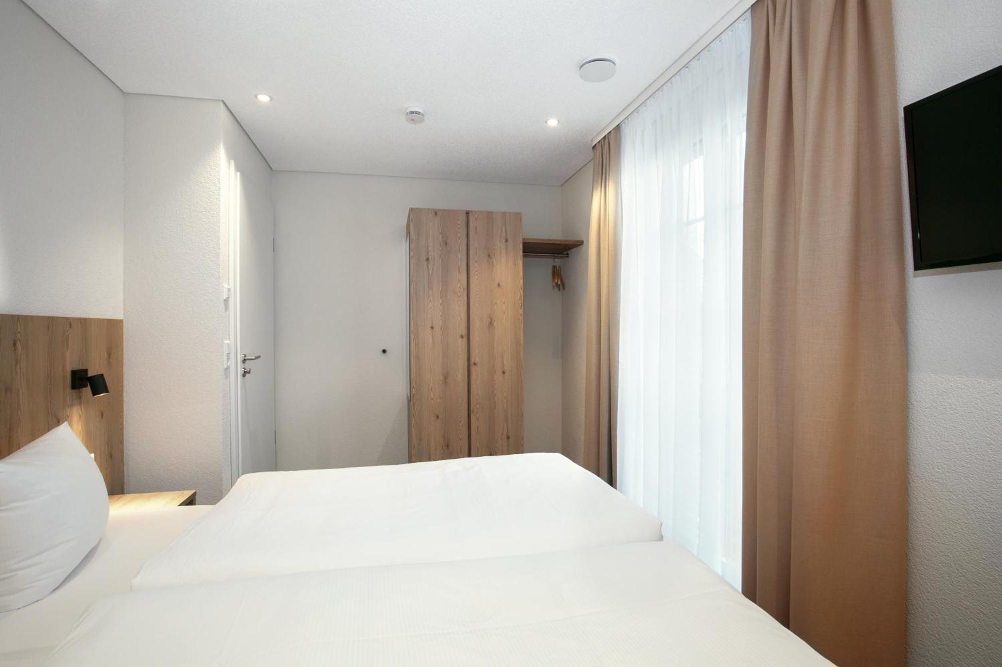 Hotel-Gasthaus Engel Luttingen Laufenburg Bilik gambar
