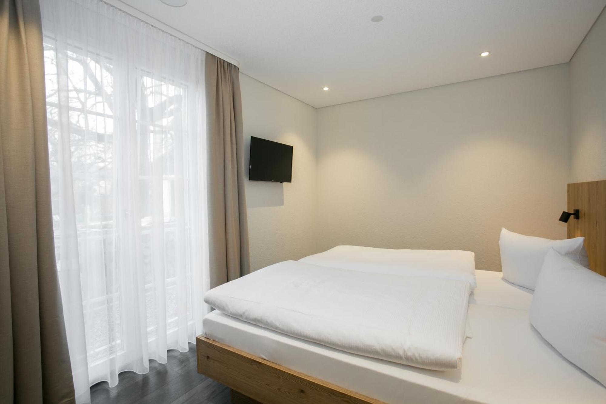 Hotel-Gasthaus Engel Luttingen Laufenburg Bilik gambar